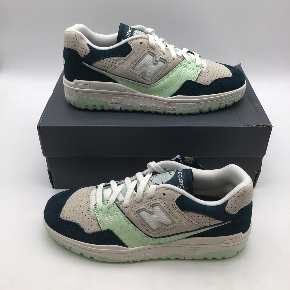 New Balance 550 Green Grey Suede Basketball Shoes BB550FLV Mens Size 8.5 NEW